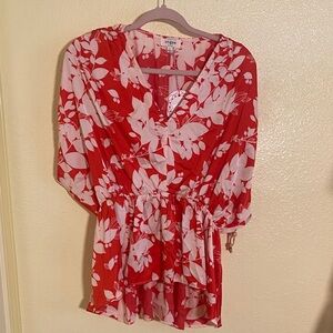 NWOT Umgee Red and White Floral Blouse, Size L